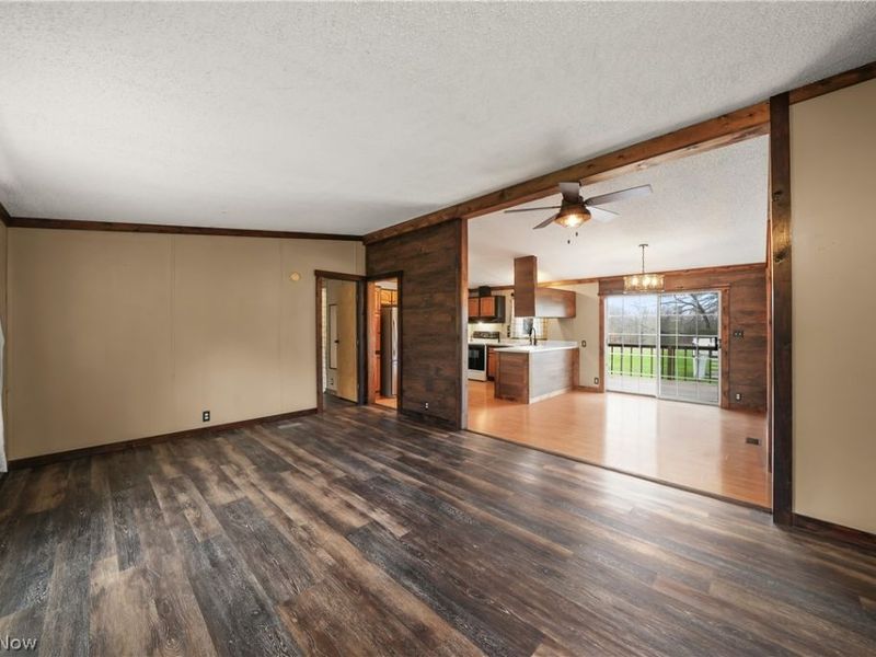 8698 Pierce Road, Garrettsville, OH 44231 Photo 6