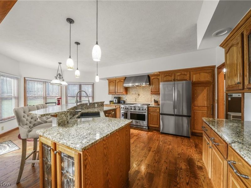 11779 Derbyshire Lane, Chagrin Falls, OH 44023 Photo 14