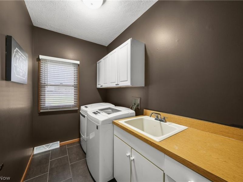 11779 Derbyshire Lane, Chagrin Falls, OH 44023 Photo 17