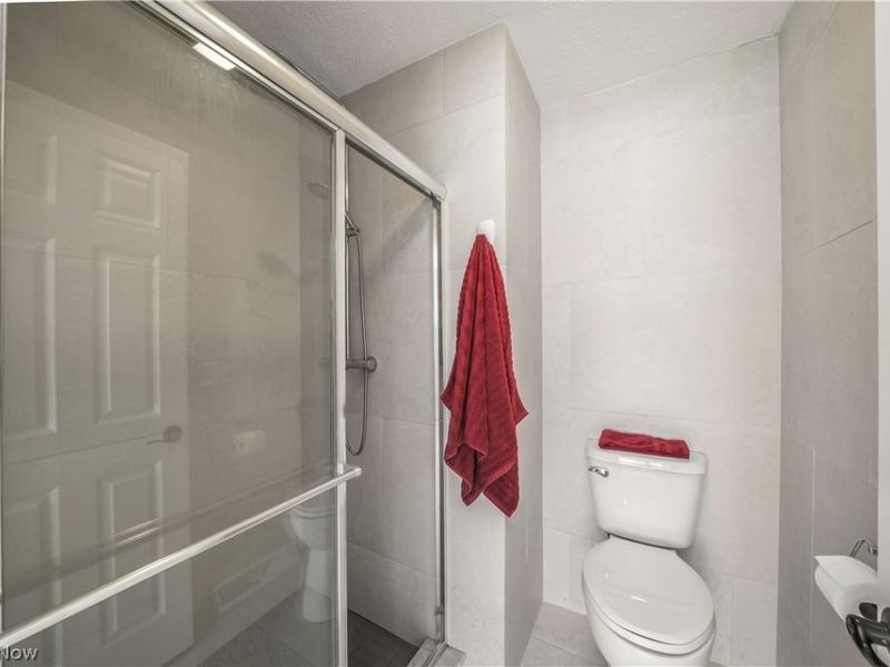 11779 Derbyshire Lane, Chagrin Falls, OH 44023 Photo 27