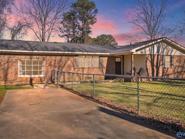 1002 Rose Road, Albertville, AL 35951