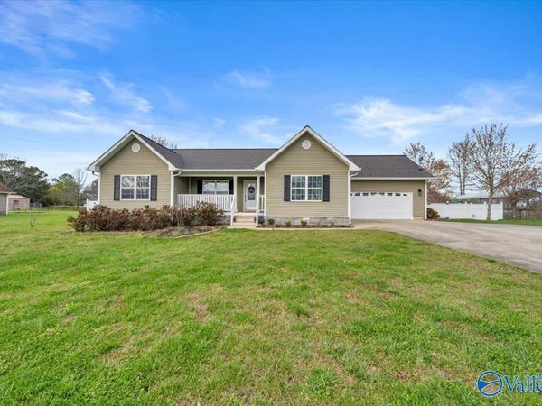 52 Hall Lane, Rainsville, AL 35986