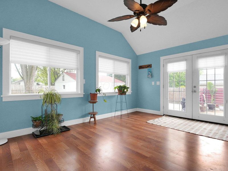 1936 Case Road, Columbus, OH 43224 Photo 11