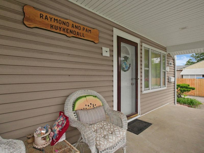 1936 Case Road, Columbus, OH 43224 Photo 2