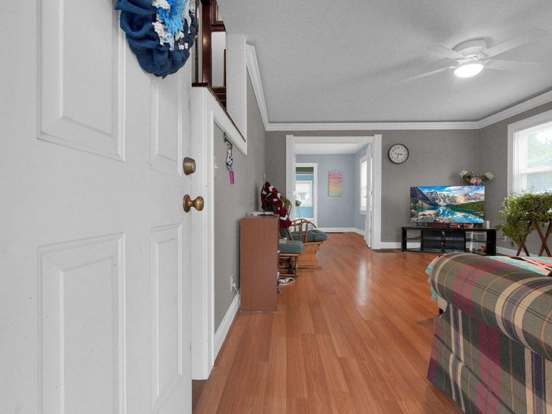 1936 Case Road, Columbus, OH 43224 Photo 3