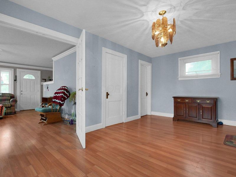 1936 Case Road, Columbus, OH 43224 Photo 8