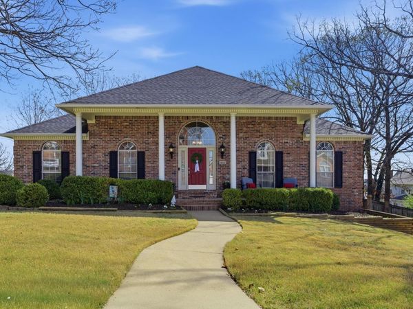 14620 Chambery Drive, Little Rock, AR 72211