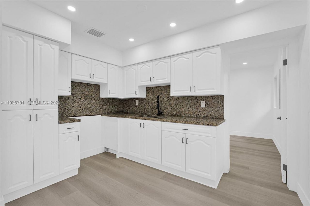 17535 NW 49th Ct , Opa Locka, FL 33055 Photo