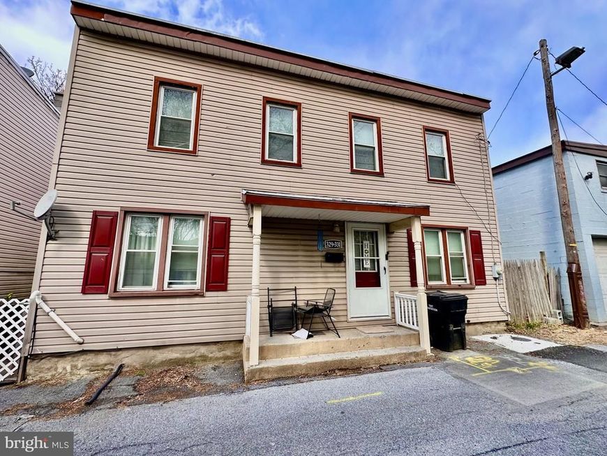 329 E Scull Street, Lebanon, PA 17046 Main Photo