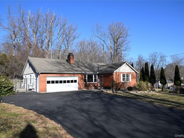 94 Baldwin Lane, Mahopac, NY 10541