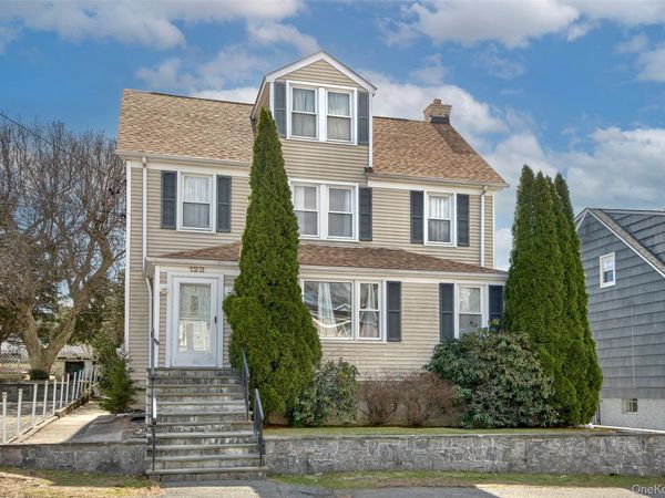 123 Webster Avenue, Harrison, NY 10528