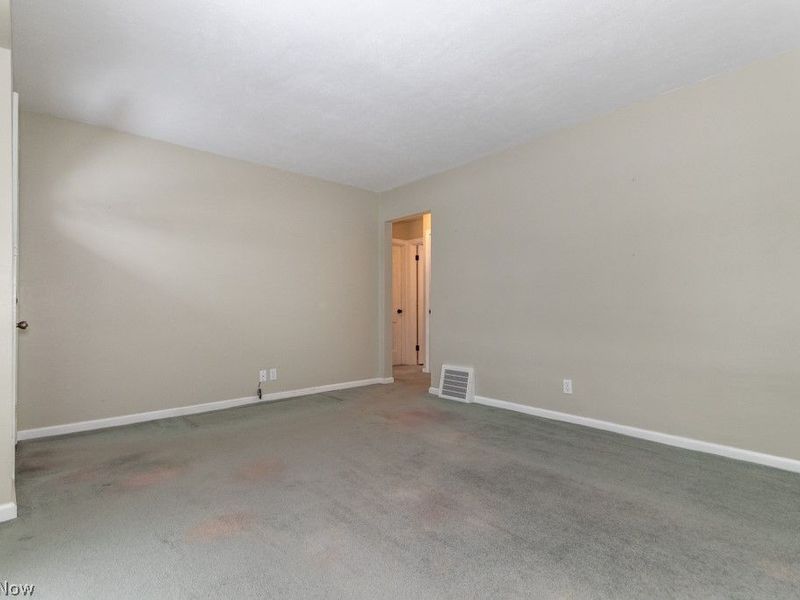 669 Belmont Drive , Painesville, OH 44077 Photo 20