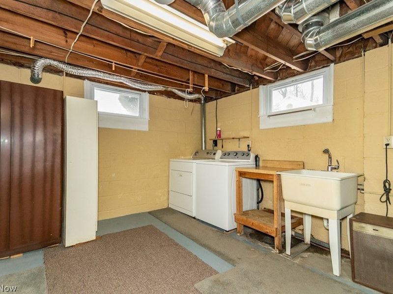 669 Belmont Drive , Painesville, OH 44077 Photo 30