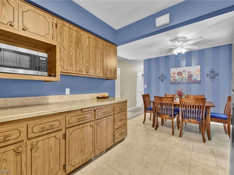 6188 Barbara Lane, Brook Park, OH 44142 Photo 10