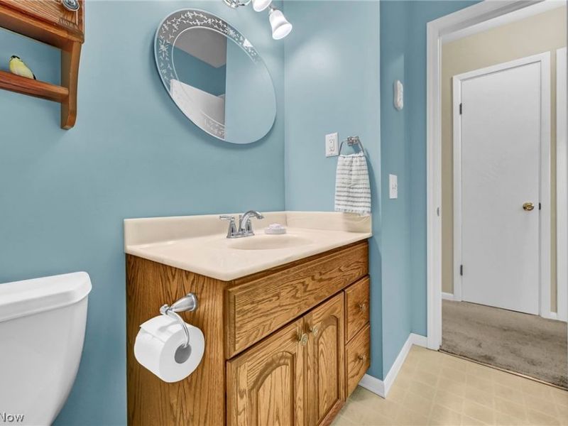 6188 Barbara Lane, Brook Park, OH 44142 Photo 24