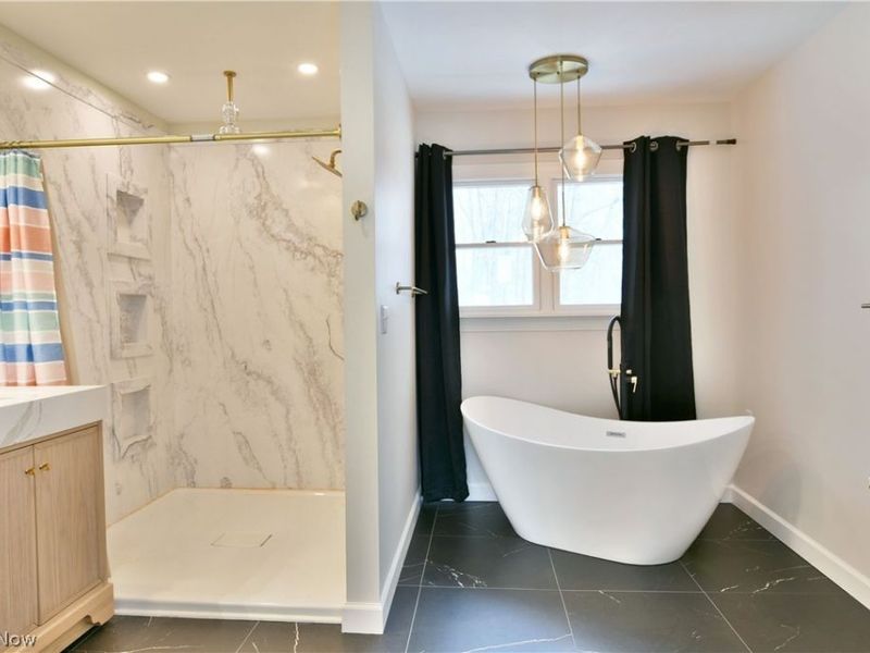 2796 Timberline Drive , Cortland, OH 44410 Photo 28