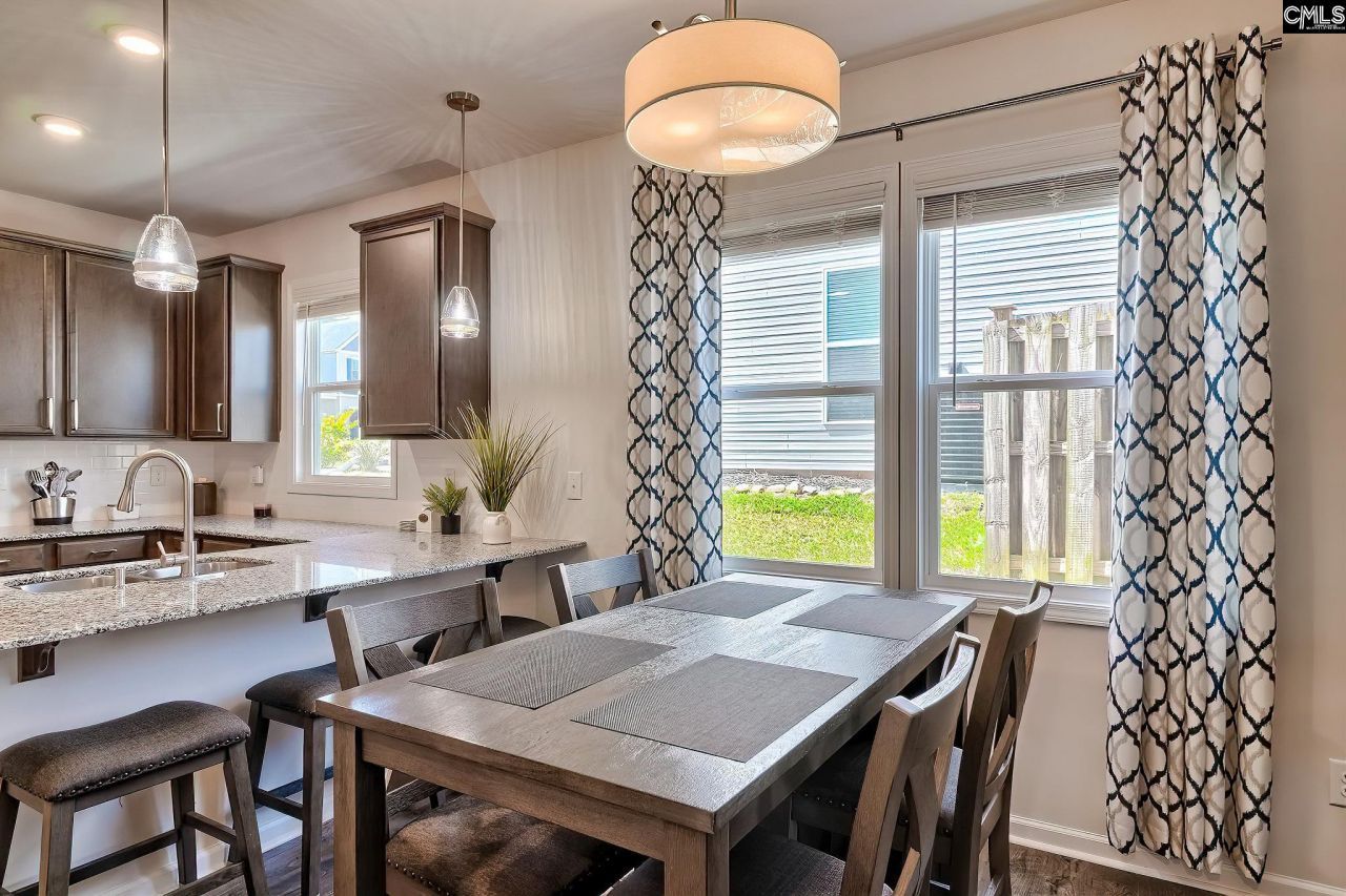 150 Summer Orchard Drive Photo 13