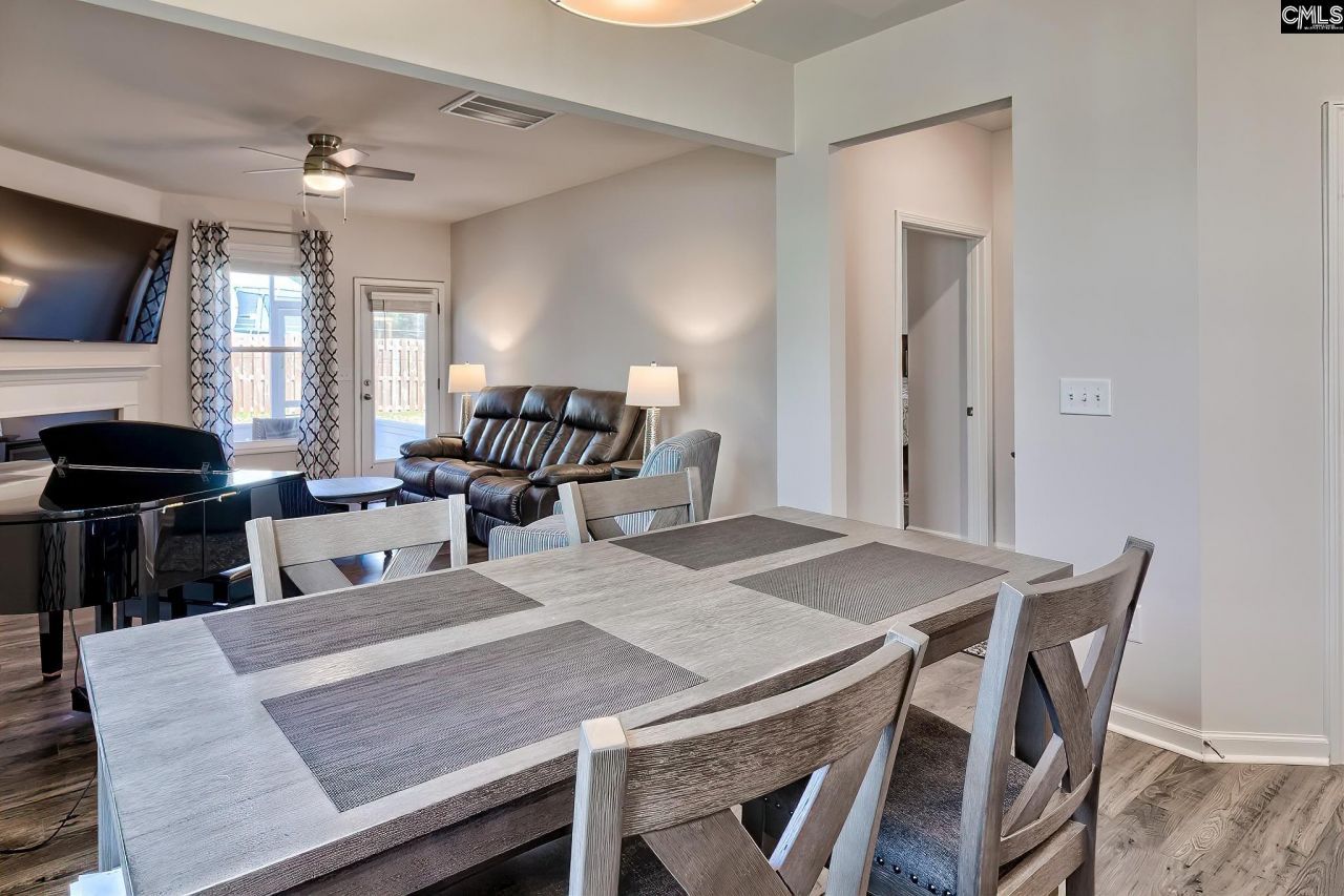 150 Summer Orchard Drive Photo 14