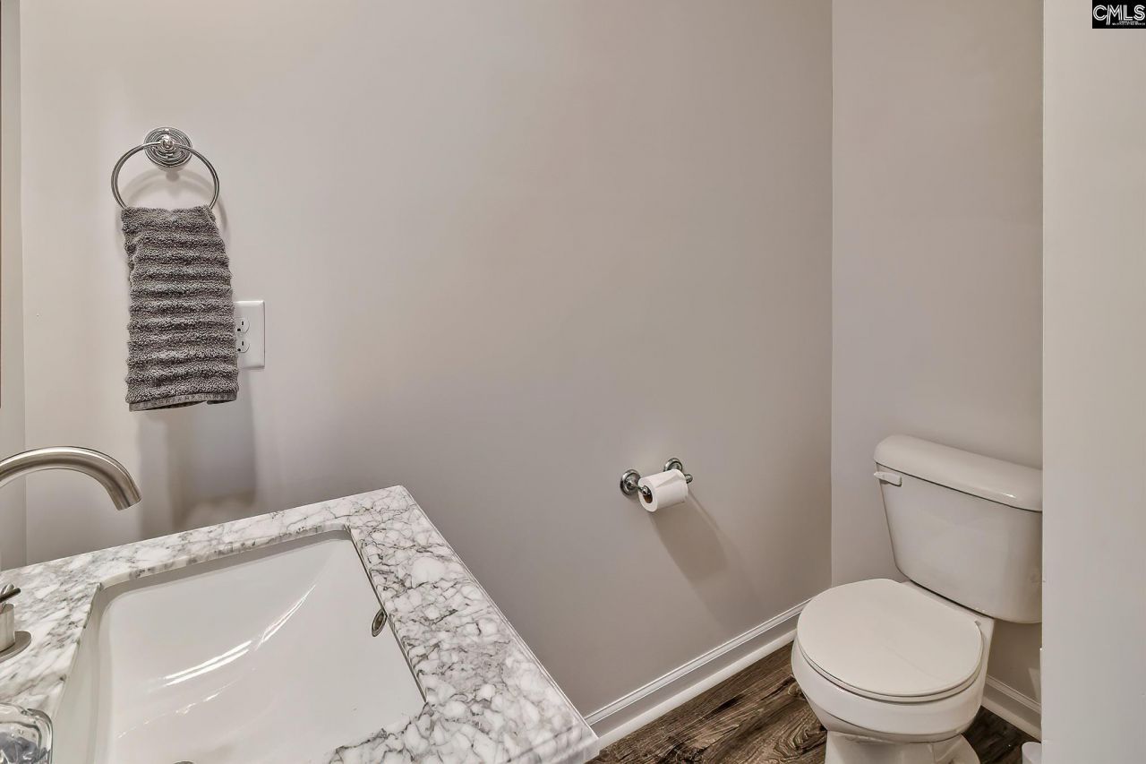 150 Summer Orchard Drive Photo 18