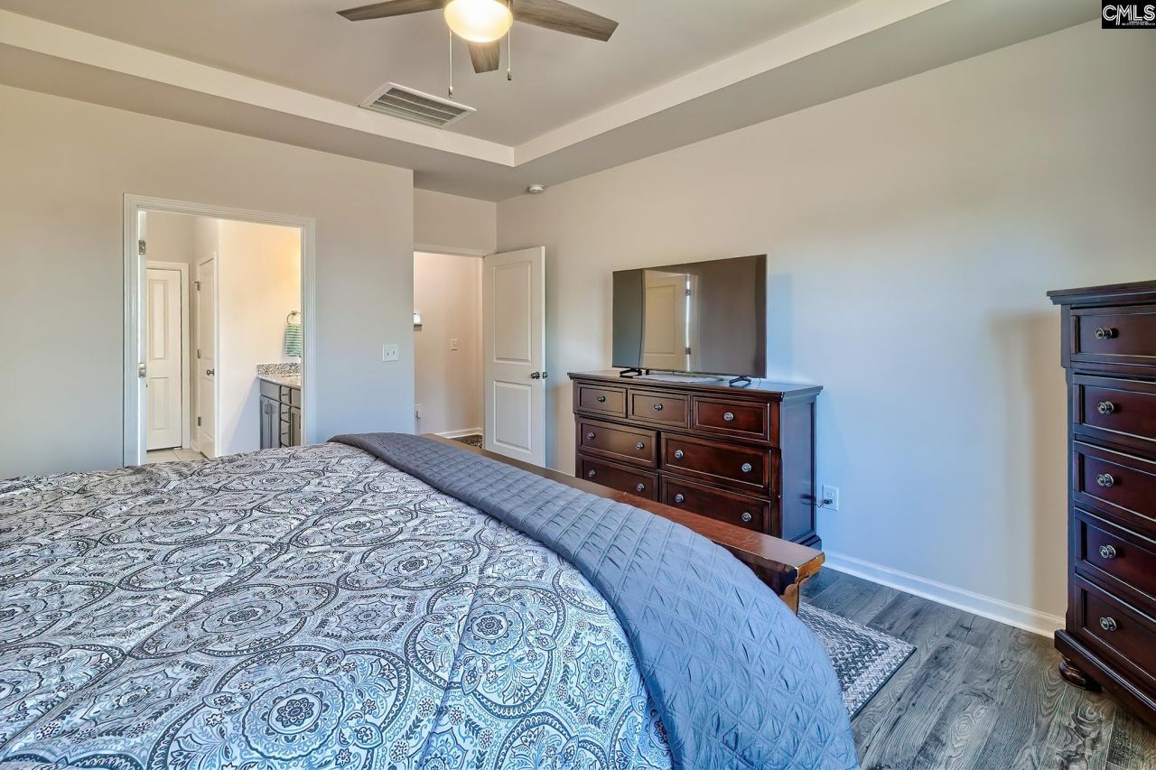 150 Summer Orchard Drive Photo 22