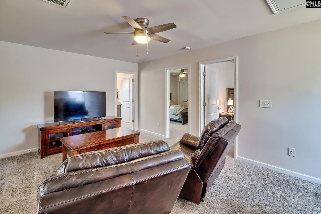 150 Summer Orchard Drive Photo 27