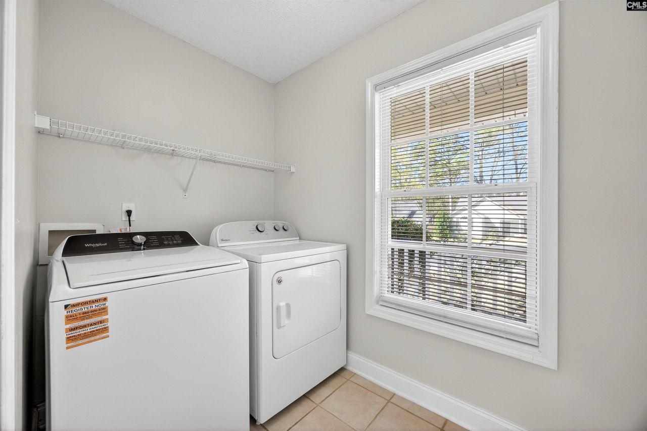 628 Burnside Drive  Photo 15