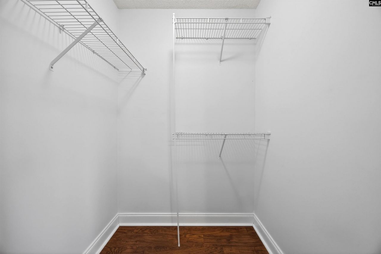 628 Burnside Drive  Photo 26