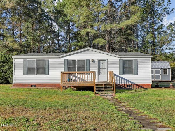 307 Buttonwood Court , Rocky Point, NC 28457