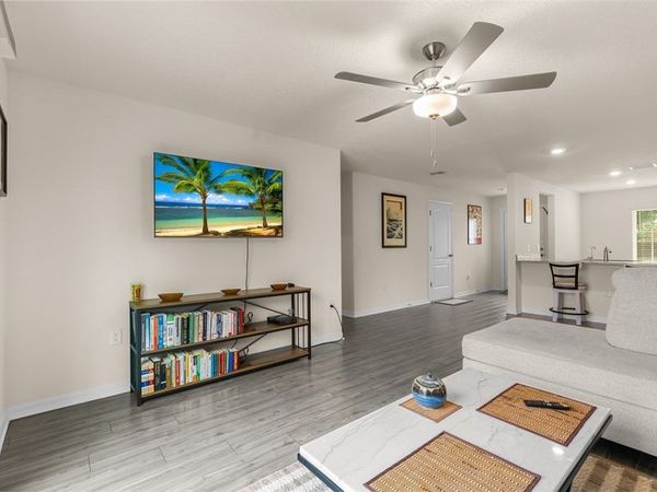 8275 105th Court, Vero Beach, FL 32967