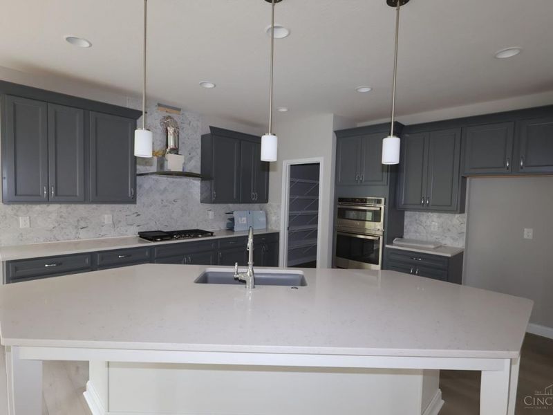 5779 Irwin Drive, Unit 142, Green Township, OH 45248 Photo 4