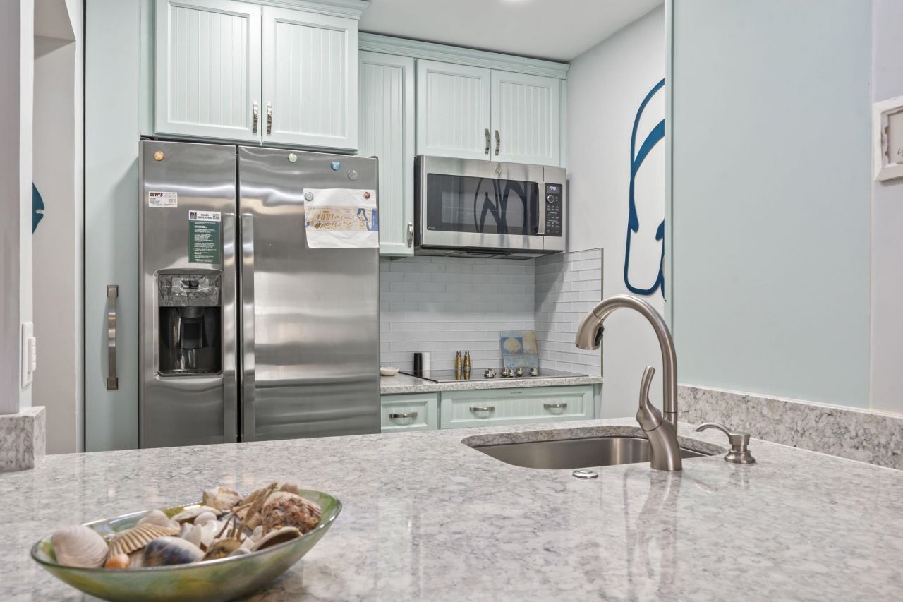 415 Ocean Creek Dr.  Photo 13