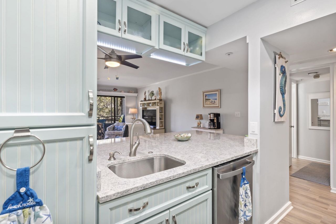 415 Ocean Creek Dr.  Photo 17