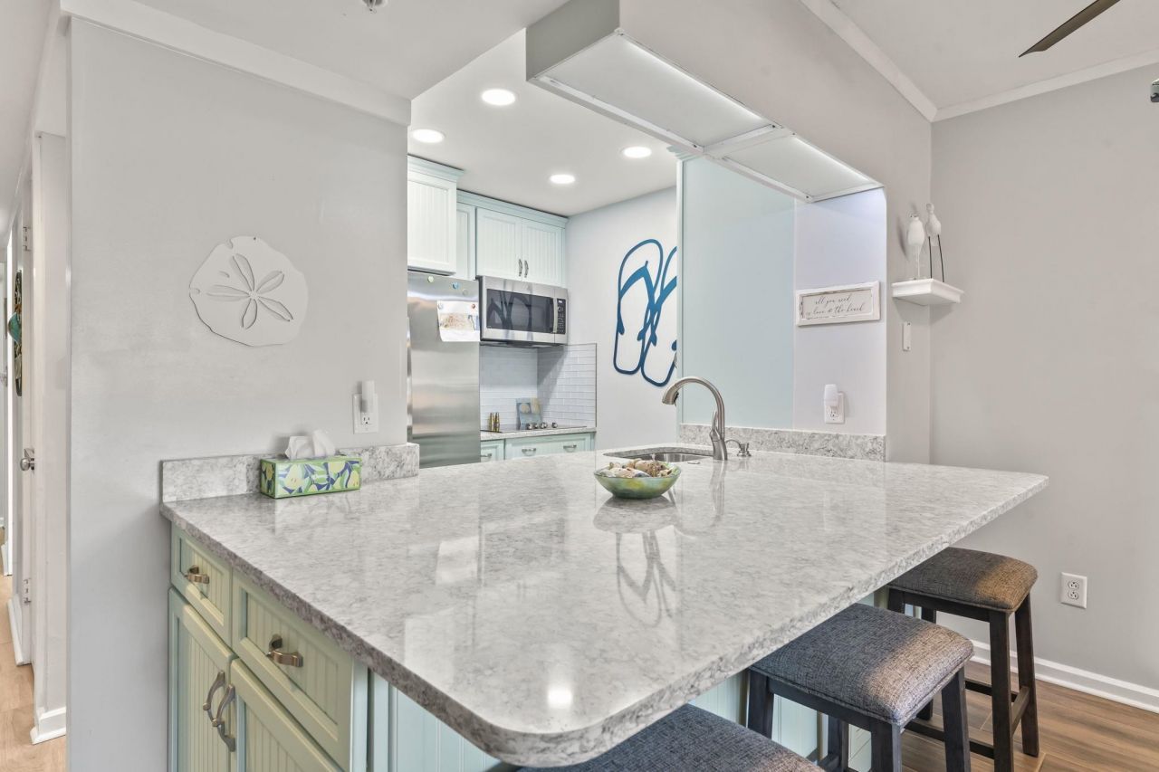 415 Ocean Creek Dr.  Photo 19