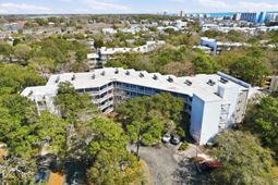 415 Ocean Creek Dr.  photo 4