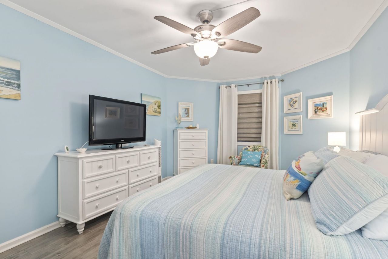 415 Ocean Creek Dr.  Photo 33