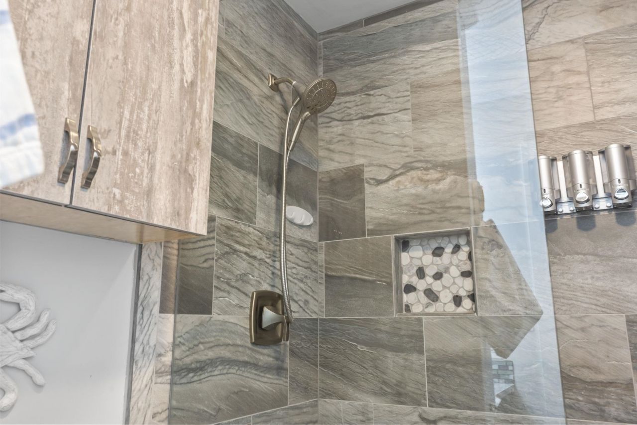 415 Ocean Creek Dr.  Photo 35