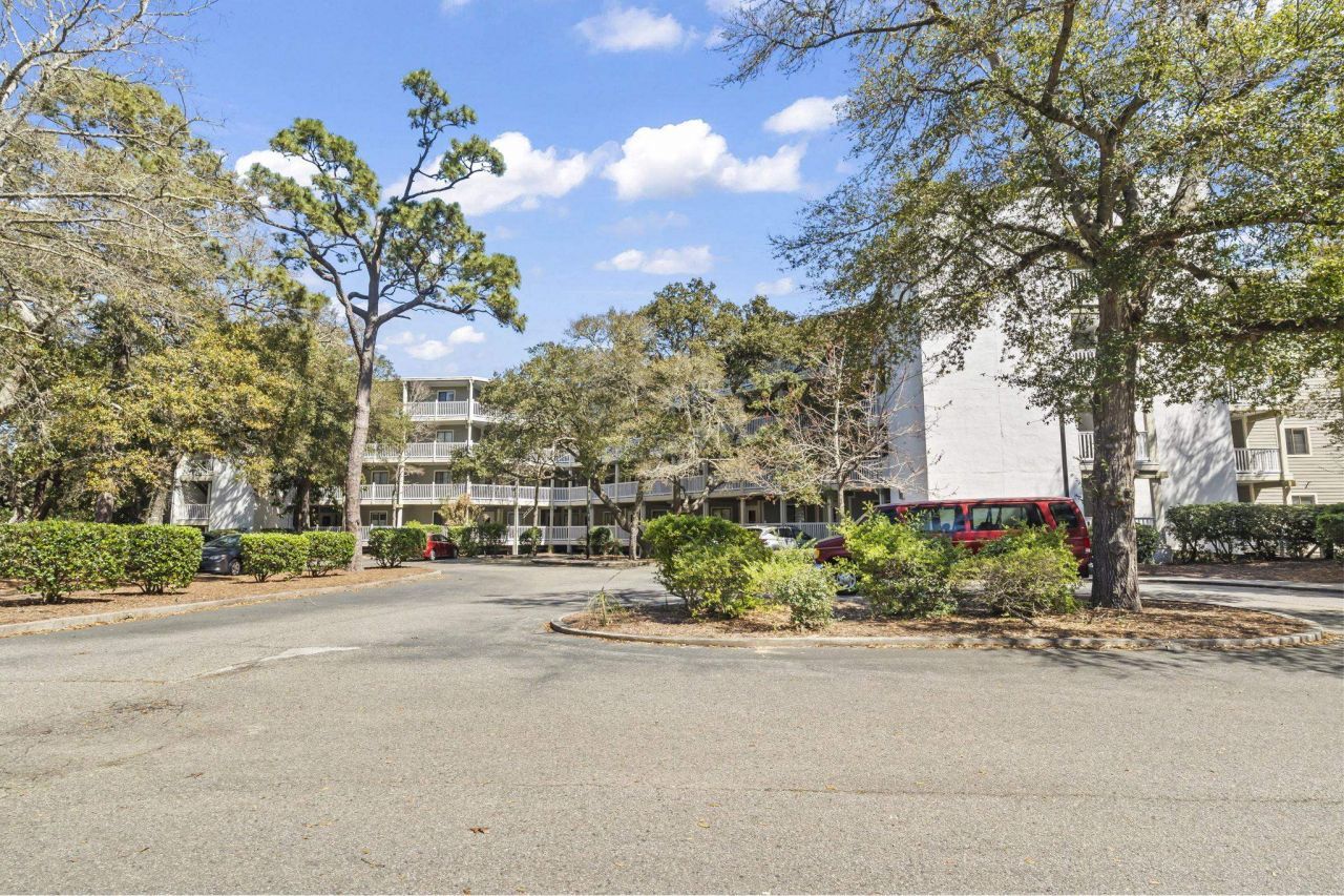 415 Ocean Creek Dr.  Photo 6