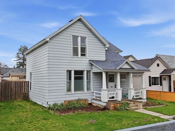 1722 W Dean Ave, Spokane, WA 99201
