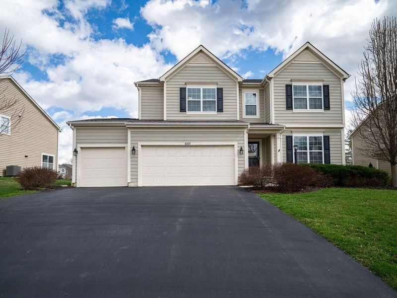 6207 Weeping Rock Drive, Lewis Center, OH 43035 Photo 1