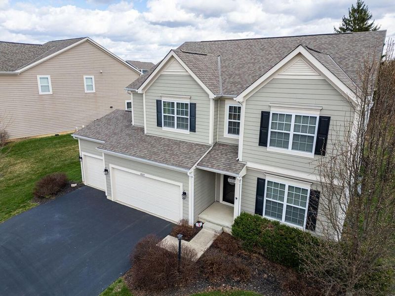 6207 Weeping Rock Drive, Lewis Center, OH 43035 Photo 2