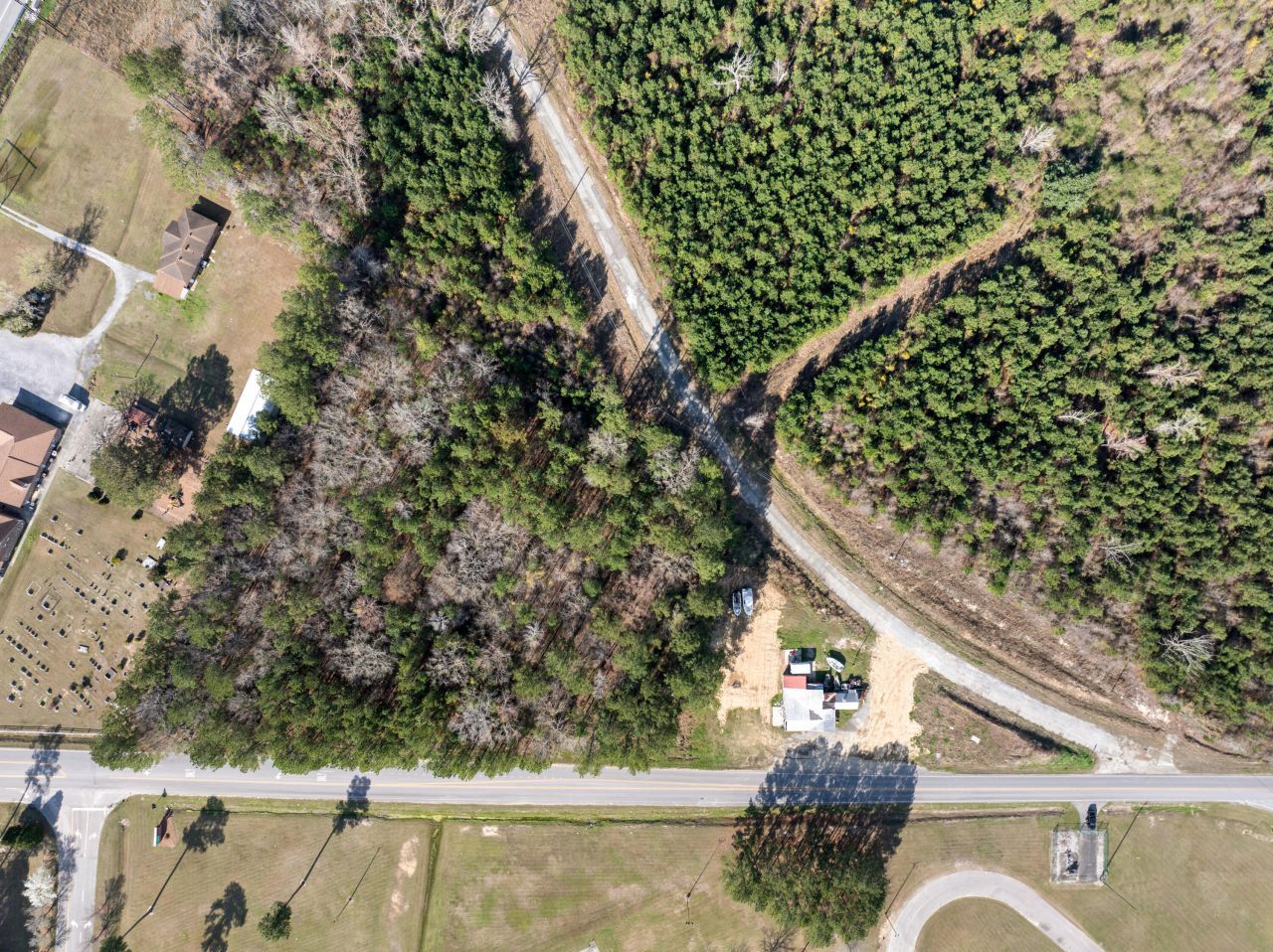 1042 Bethera Road  Photo 10