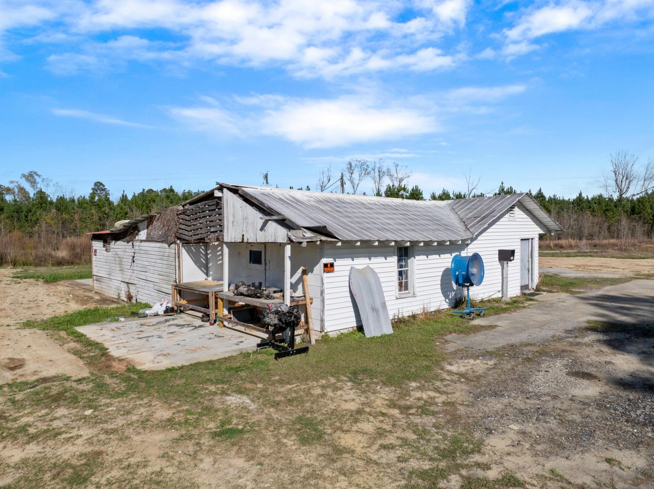 1042 Bethera Road  Photo 16