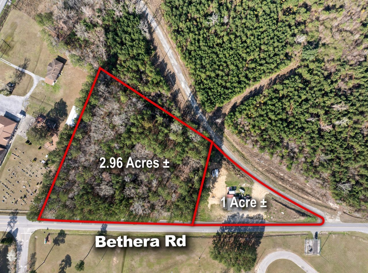 1042 Bethera Road  Photo 8