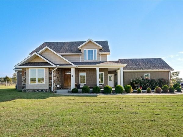 670 Habberton Road, Fayetteville, AR 72703
