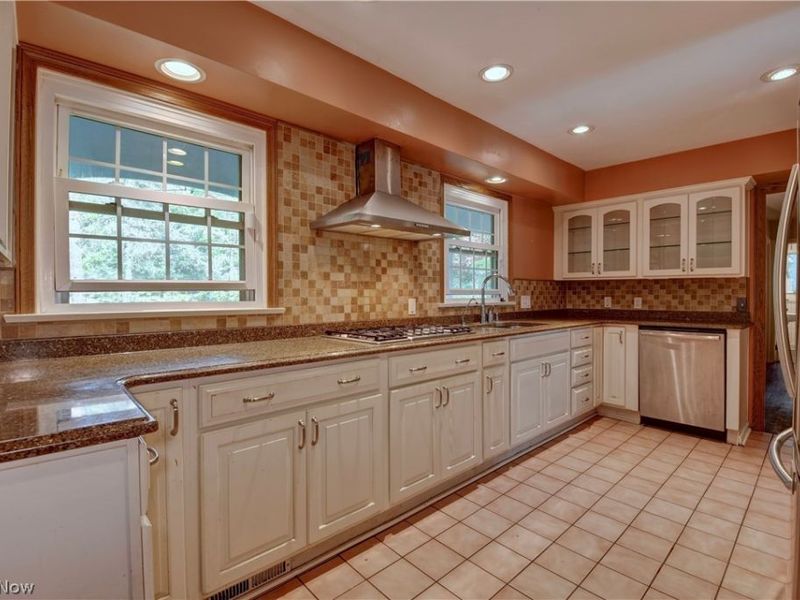 186 S Main Street, Hudson, OH 44236 Photo 11