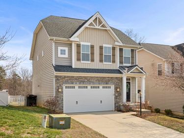 4517 BRIARWOOD DR, CHARLOTTESVILLE, VA 22911