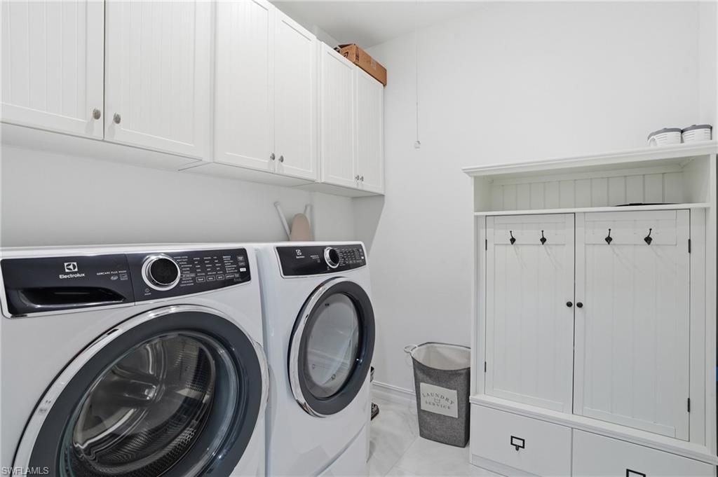 1929 Palaco Grande Pkwy, Cape Coral, FL 33904 Photo