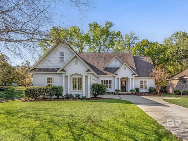 134 Song Grove Boulevard, Fairhope, AL 36532