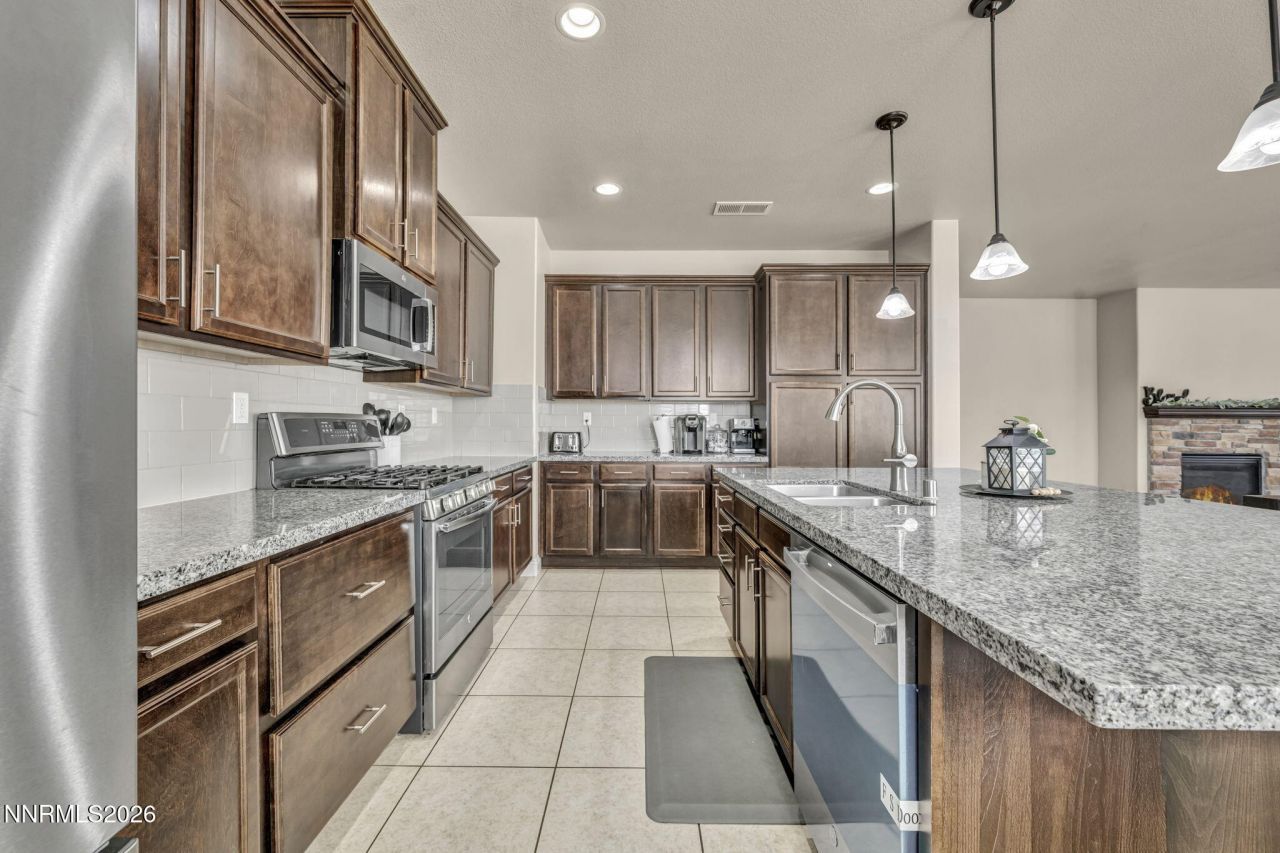 7004 Cassiopeia Court, Sparks, NV 89436 Photo