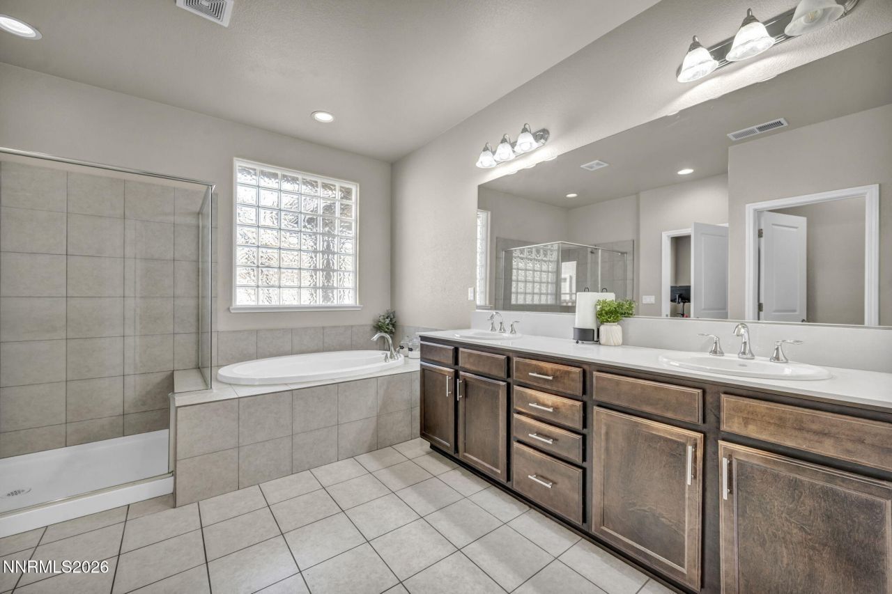 7004 Cassiopeia Court, Sparks, NV 89436 Photo